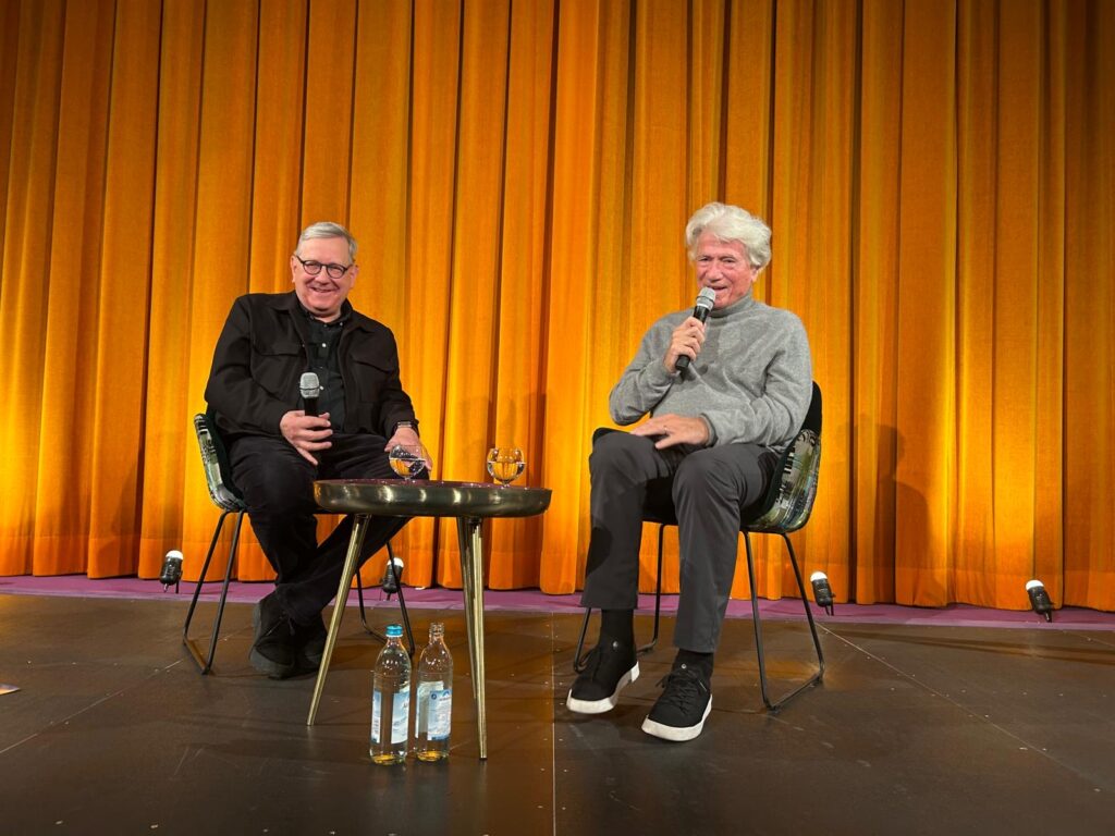 Schauspieler Jürgen Prochnow und Filmhistoriker Friedemann Beyer im Gespräch